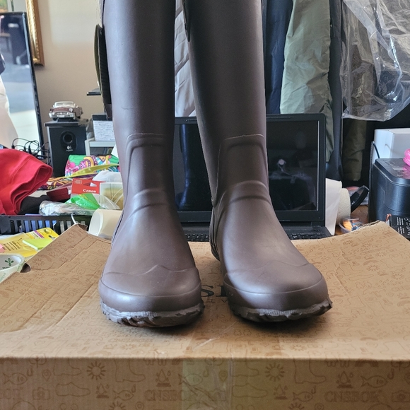 Ladies Rain boots - Picture 2 of 10